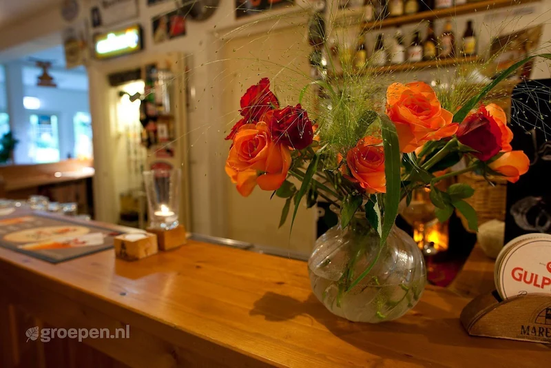 groepsaccommodatie-meppel-mep-505-050.jpg, Bos bloemen