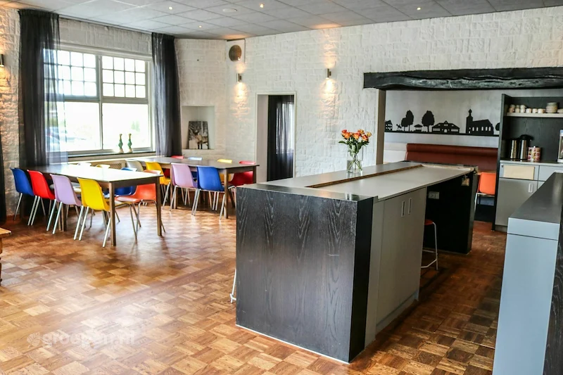 groepsaccommodatie-Nederland-Dwingeloo-DWN-1196-01.jpg, eetzaal groepsaccommodatie-Nederland-Dwingeloo-DWN-1196-01.jpg, eetzaal