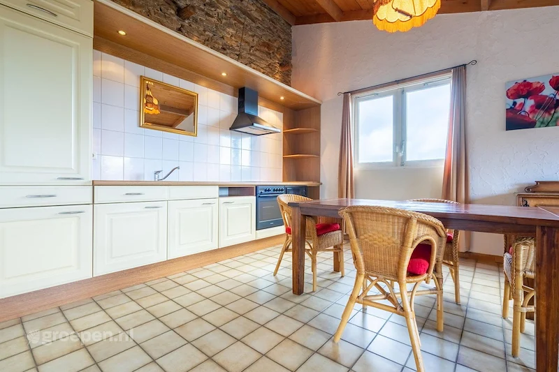 groepsaccommodatie-Laroche-RAR-2673181.jpg, Keuken,Eettafel
