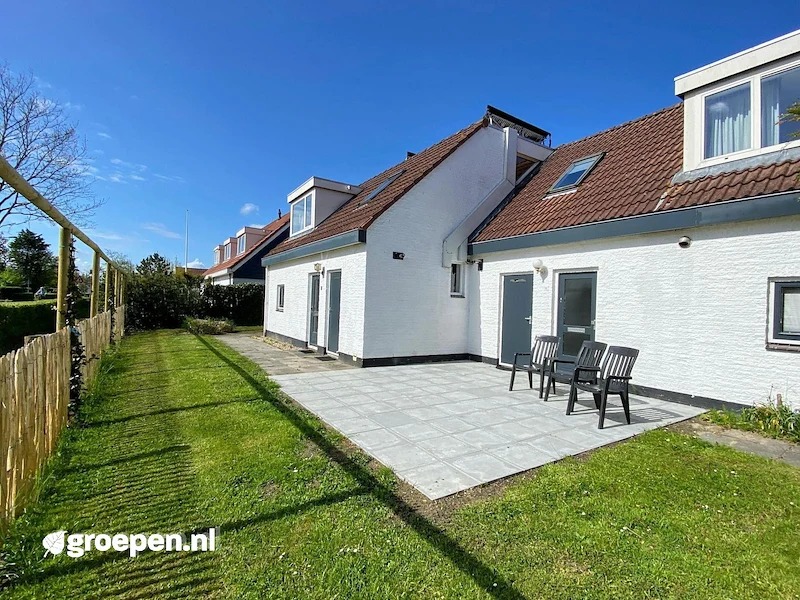 groepsaccommodatie-Nederland-Vrouwenpolder-VRO-79420.jpg, terras