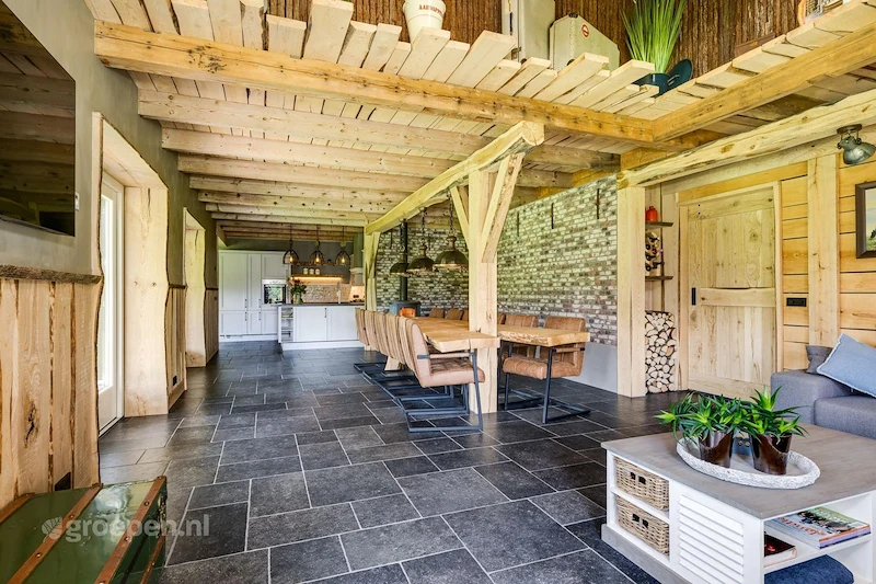 Groepsaccommodatie-Nederland-Hazerswoude-12-personen-HAZ-2711-12.jpg, tafel, stoelen