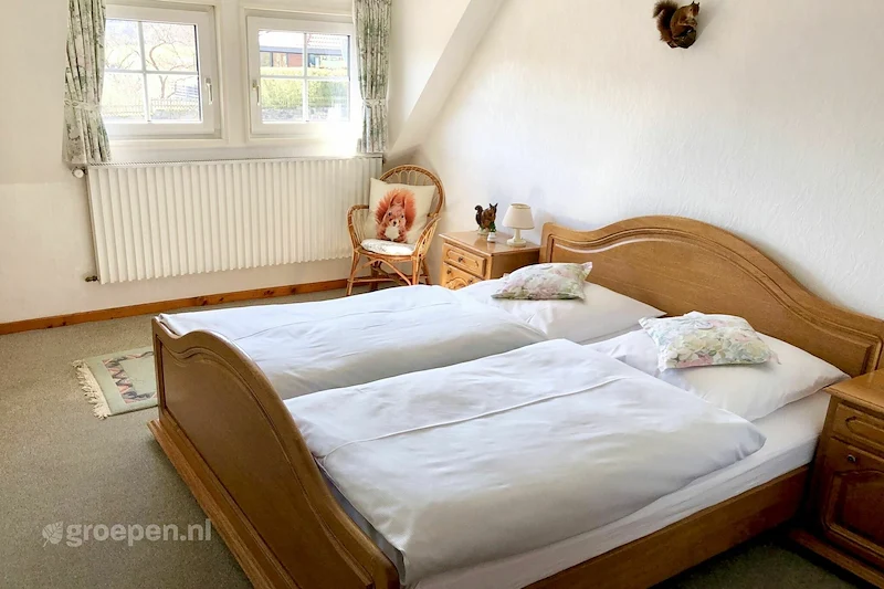 Groepsaccommodatie-Duitsland-Rurberg-18 personen-rur-2006-15.jpg, slaapkamer,2-persoonsbed