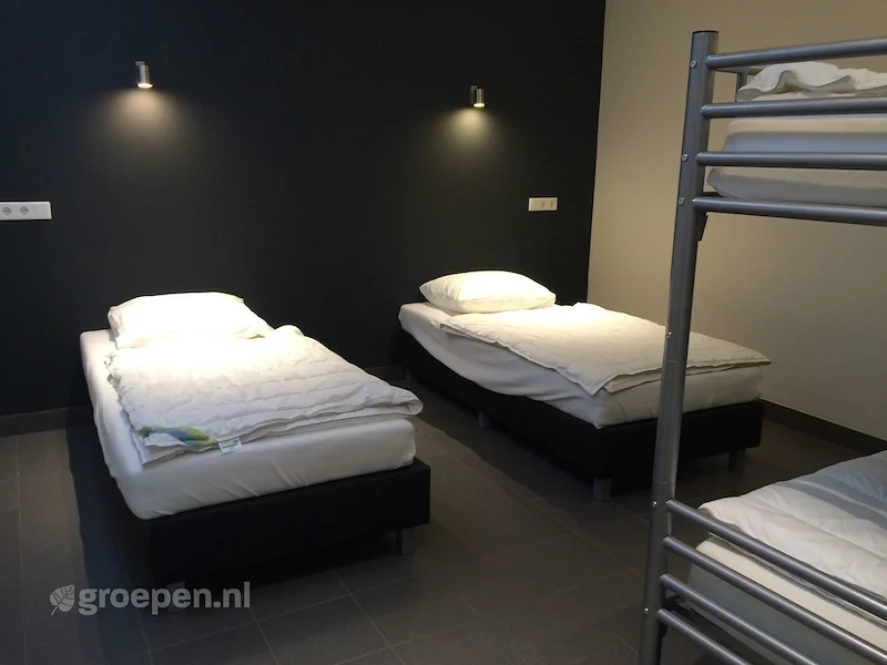 De_Peelrand_Hoeve_-_4_persoons_slaapkamer_begane_grond.JPG De_Peelrand_Hoeve_-_4_persoons_slaapkamer_begane_grond.JPG