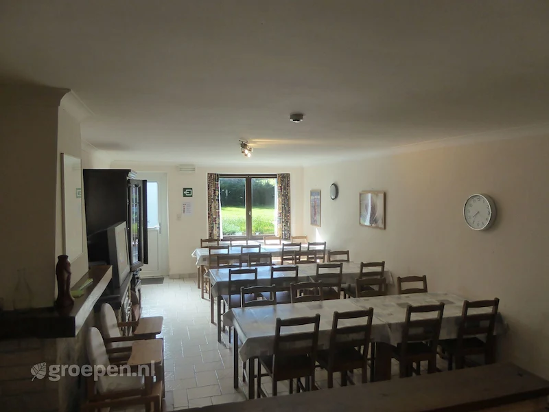aaa023doc-1713023.jpg