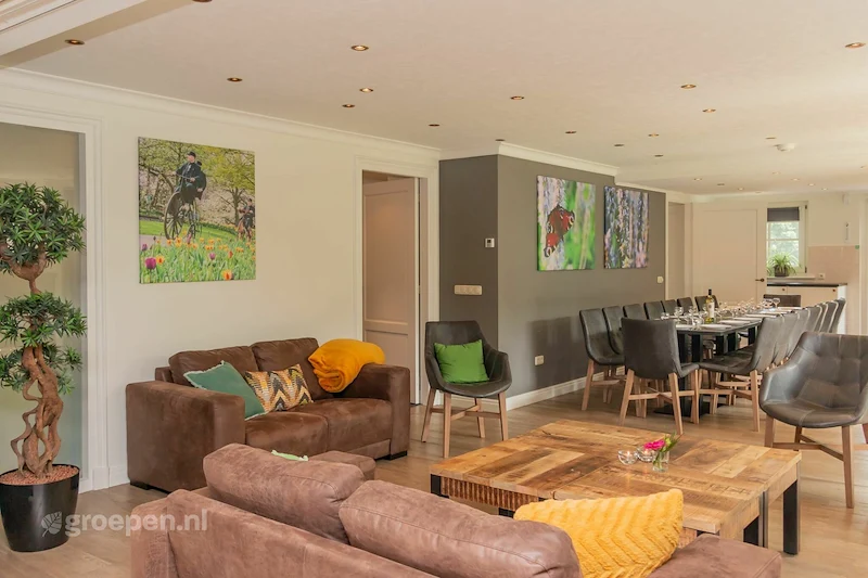 groepsaccommodatie-Aalten-AAL-2170-07.jpg, woonkamer, eettafel groepsaccommodatie-Aalten-AAL-2170-07.jpg, woonkamer, eettafel