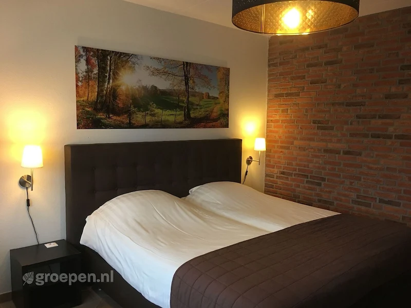 groepsaccommodatie-Nederland-Haaksbergen-HKB1404-03.jpg, tweepersoonbed