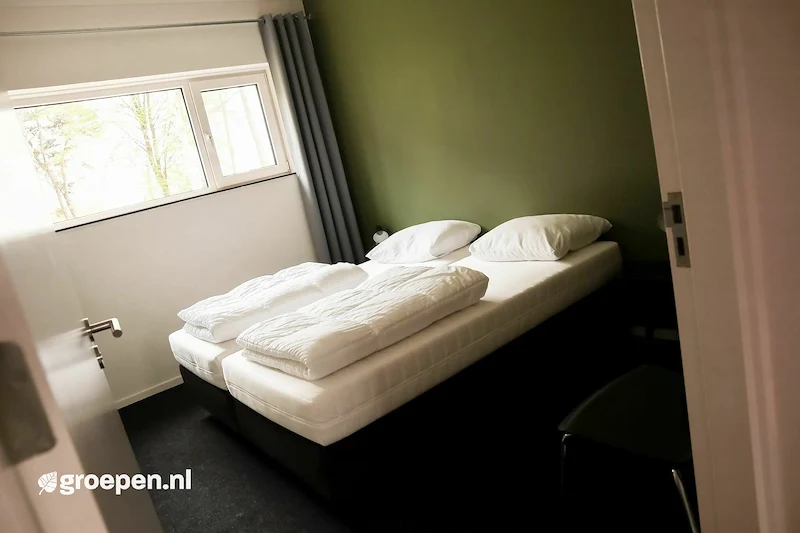 groepsaccommodatie-Nederland-Eibergen-18-personen-EGN-1728-01.jpg, bed