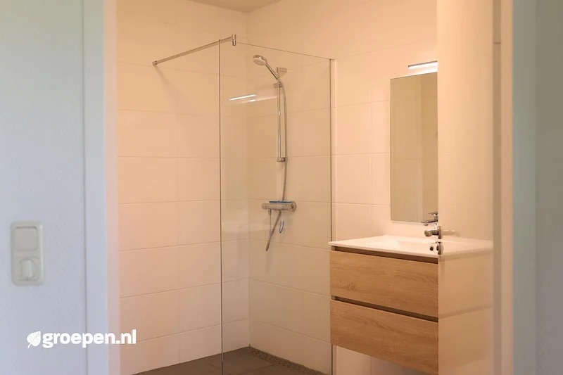 Groepsaccommodatie-Nederland-Voorthuizen-VTH-3030--03.jpg, douche