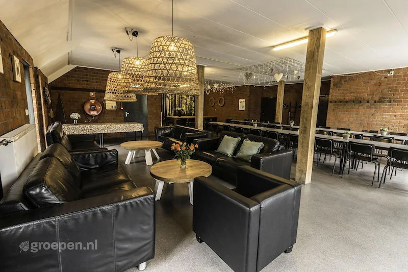 groepsaccommodatie-Nederland-Ruurlo-72-personen-ELH-9029-6.jpg, woonkamer