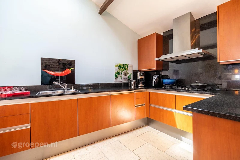 Groepsaccommodatie-Frankrijk-Vienne-14-personen-MAI-1018-18.jpg, keuken