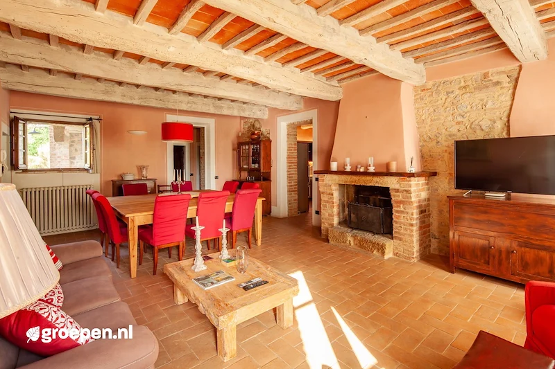 Villa-Italie-12-personen-Città-della-Pieve-CDP-9041-38.jpg, openhaard Villa-Italie-12-personen-Città-della-Pieve-CDP-9041-38.jpg, openhaard