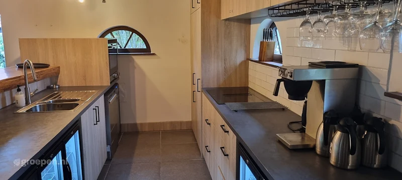 Groepsaccommodatie-Baarle_Nassau-Nederland-16-personen-BRN-1764.jpg, keuken