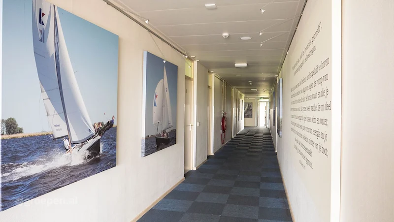 Groepsaccommodatie Lemmer Nederland voor 126 personen WDS-1046, gang Groepsaccommodatie Lemmer Nederland voor 126 personen WDS-1046, gang