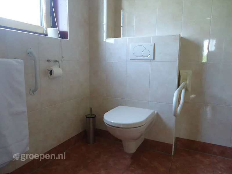 groepsaccommodatie-nederland-monnickendam-15-personen-mnd-871-046.jpg, wc groepsaccommodatie-nederland-monnickendam-15-personen-mnd-871-046.jpg, wc