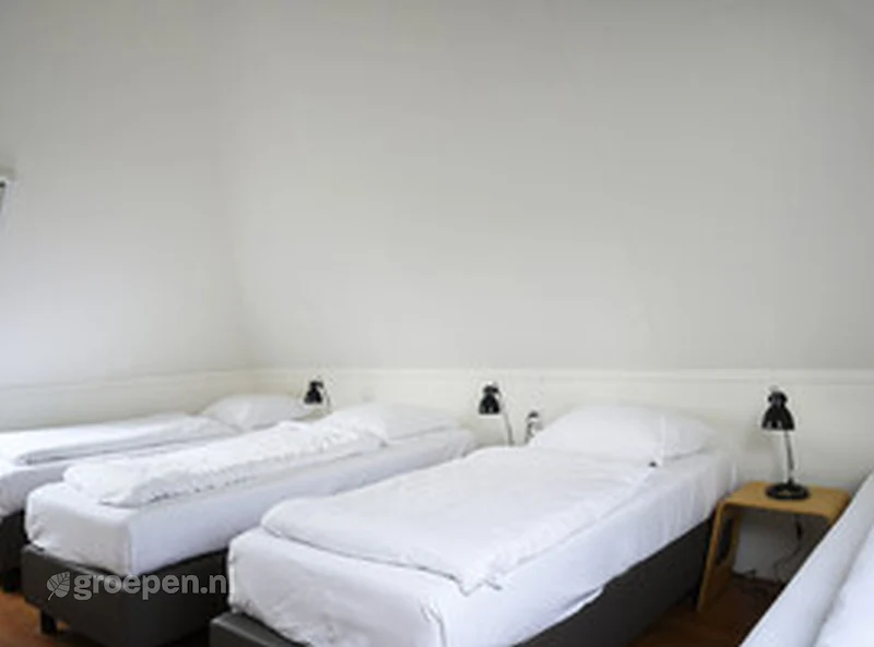 Groepsaccommodatie-8 personen-Nederland-Eernewoude-ITW-0015-B16.jpg, slaapkamer,bed Groepsaccommodatie-8 personen-Nederland-Eernewoude-ITW-0015-B16.jpg, slaapkamer,bed