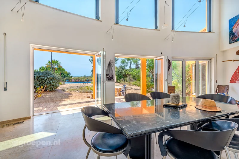 Groepsaccommodatie-10 personen-Portugal-Luz-LUZ-1552-06.jpg, Eettafel