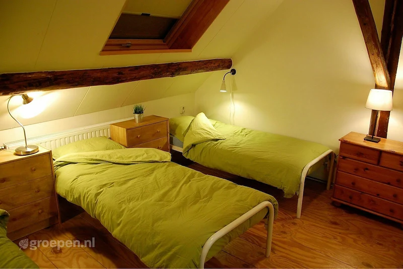 groepsaccommodatie-Nederland-Gieterveen-24-personen-GTV-2366.jpg, slaapkamer