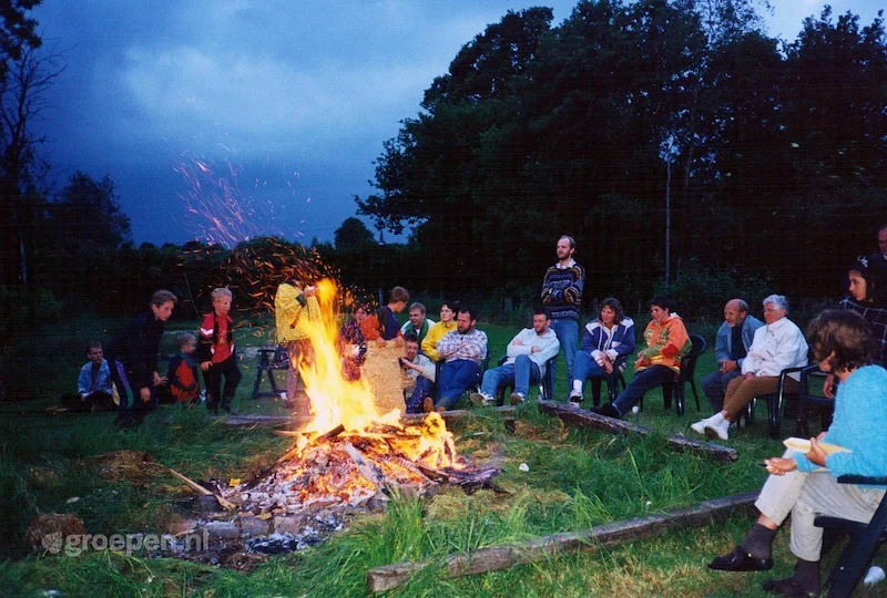 groepsaccommodatie-Nederland-Gieterveen-24-personen-GTV-2366.jpg, kampvuur