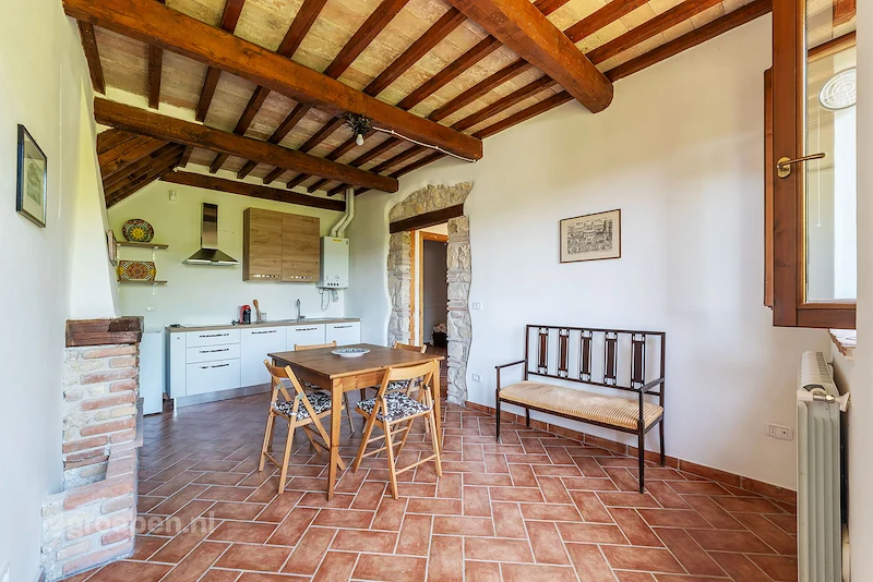 Villa-Italië-Umbrië-Amelia-20personen-AME-2230-021.jpg, keuken,eetruimte,oude stenen Villa-Italië-Umbrië-Amelia-20personen-AME-2230-021.jpg, keuken,eetruimte,oude stenen