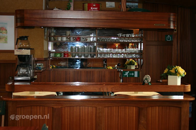 groepsaccommodatie-Nederland-Akkrum-24-personen-AKK-1076.jpg., bar