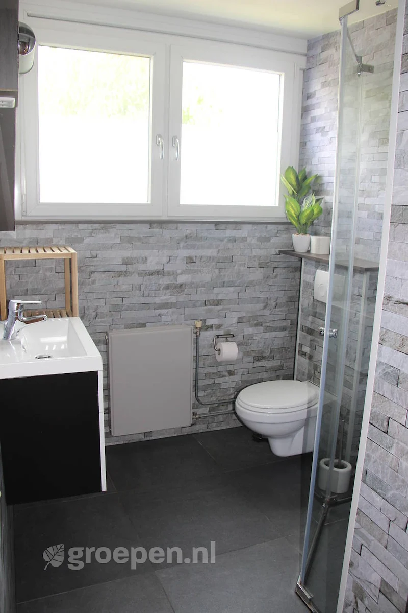 Groepsaccommodatie-Nederland-Limburg-Ulestraten-10-personen-ULE-0035-B, badkamer Groepsaccommodatie-Nederland-Limburg-Ulestraten-10-personen-ULE-0035-B, badkamer