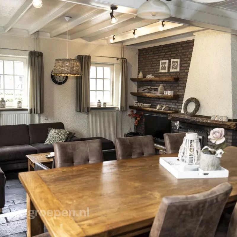 Groepsaccommodatie- Nederland- Ysselsteyn- 20-personen- IJS-3350-23.jpg, sofa