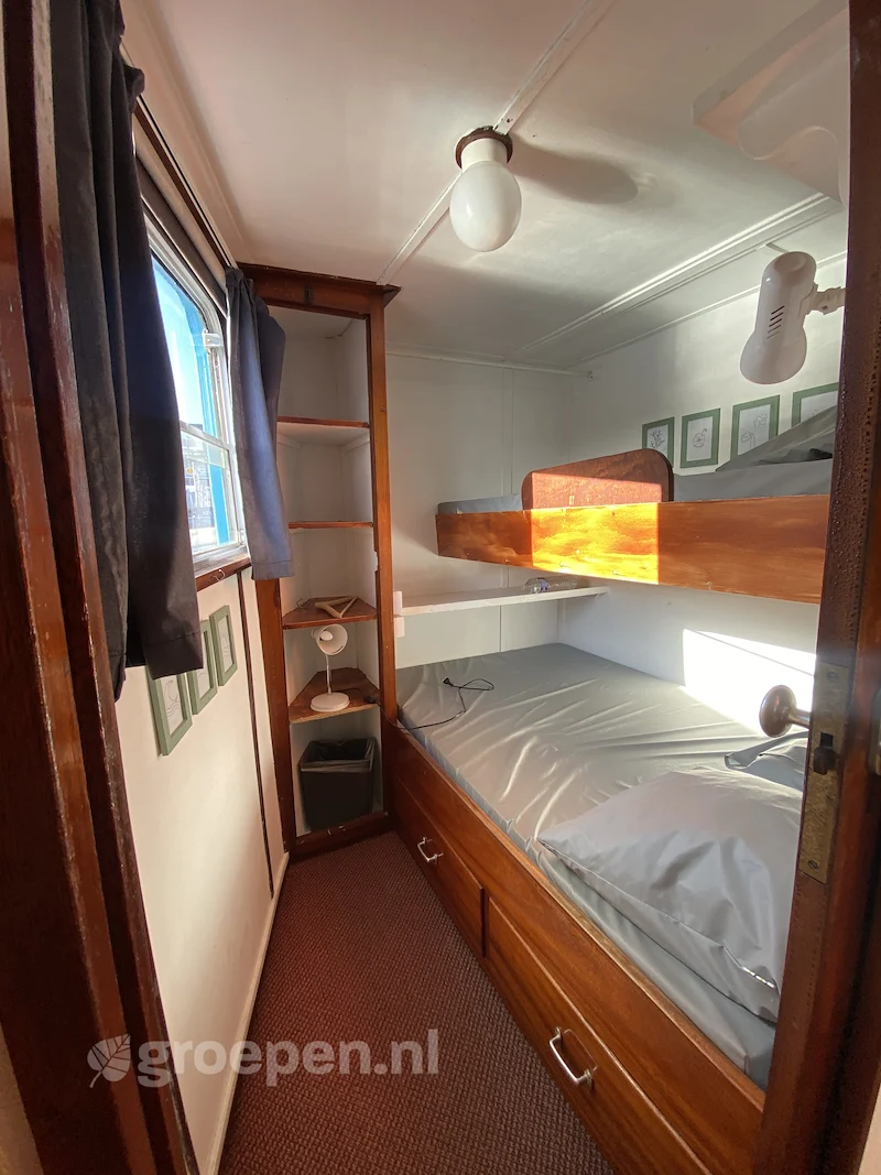 Groepsaccommodatie-Belgie-Nieuwpoort-23p-NWP-2341, slaapkamer,bed