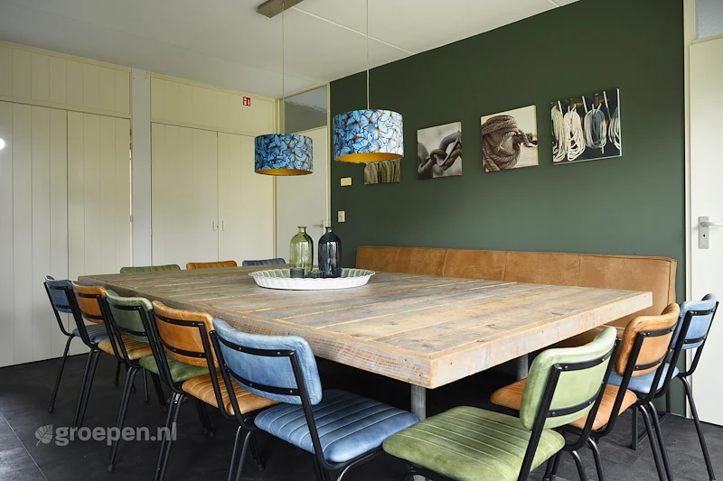 Groepsaccommodatie-Nederland-eernewoude-20-personen-ITW-0012.jpg, eettafel Groepsaccommodatie-Nederland-eernewoude-20-personen-ITW-0012.jpg, eettafel
