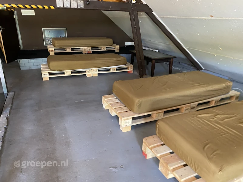 Groepsaccommodatie-16personen-Nederland-Tilburg-TIL-1199--005.jpg