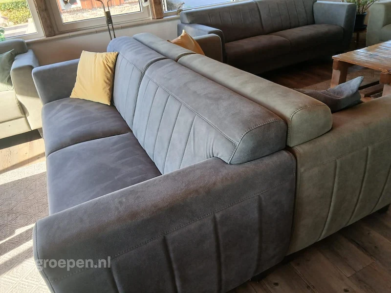 groepsaccommodatie-Nederland-Barchem-40 personen-BRM-1355-02.jpg, banken