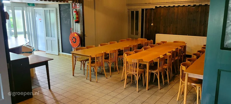 groepsaccommodatie-Nederland-36personen-loonopzand-LOZ-3310--027.jpg, Eetgedeelte 