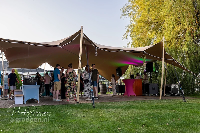 groepsaccommodatie-Nederland-Heeg-36 personen-HEE-3556-03.jpg, Tent groepsaccommodatie-Nederland-Heeg-36 personen-HEE-3556-03.jpg, Tent