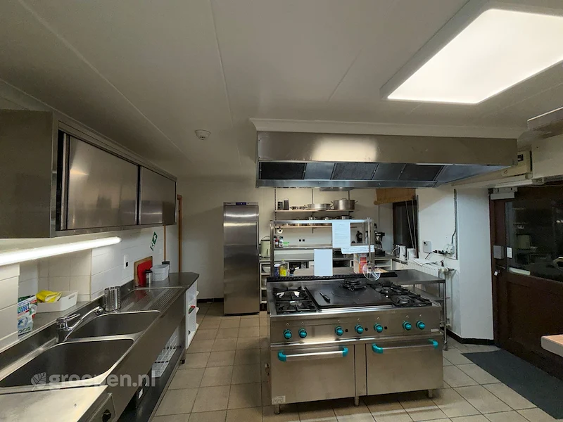 groepsaccommodatie-Belgie-45 personen-Houffalize-HOF-9761 16.jpeg, Keuken overview