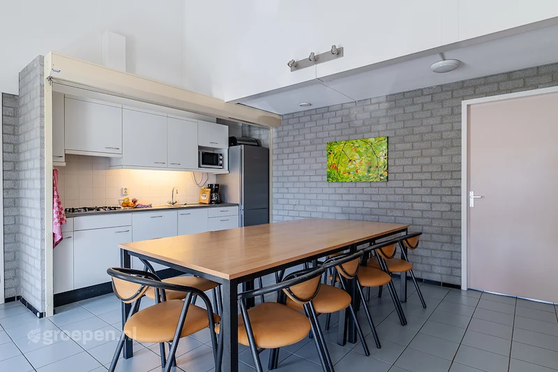 10p keuken en eetkamer.jpg