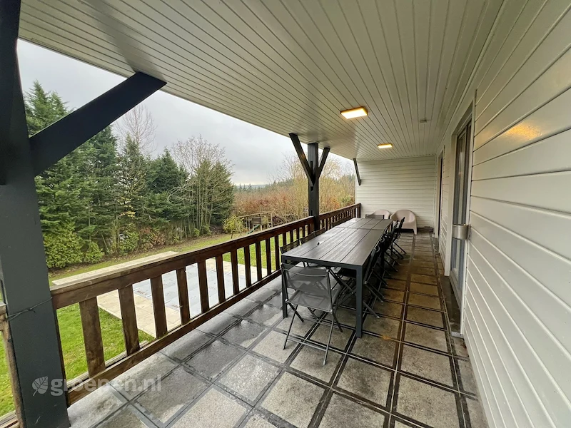 Groepsaccommodatie-Belgie-Ardennen-Somme-Leuze-12 personen-ARO-5566-07.jpg, balkon