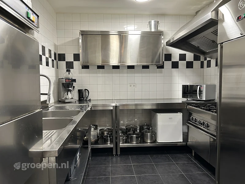 groepsaccommodatie-Nederland-Berg_en_Dal-BER-107, Volledige keuken