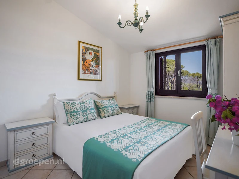 Vakantievilla-Italie-Cala_Liberotto-24-personen-CAL-2178.jpg, slaapkamer met tweepersoonsbed Vakantievilla-Italie-Cala_Liberotto-24-personen-CAL-2178.jpg, slaapkamer met tweepersoonsbed