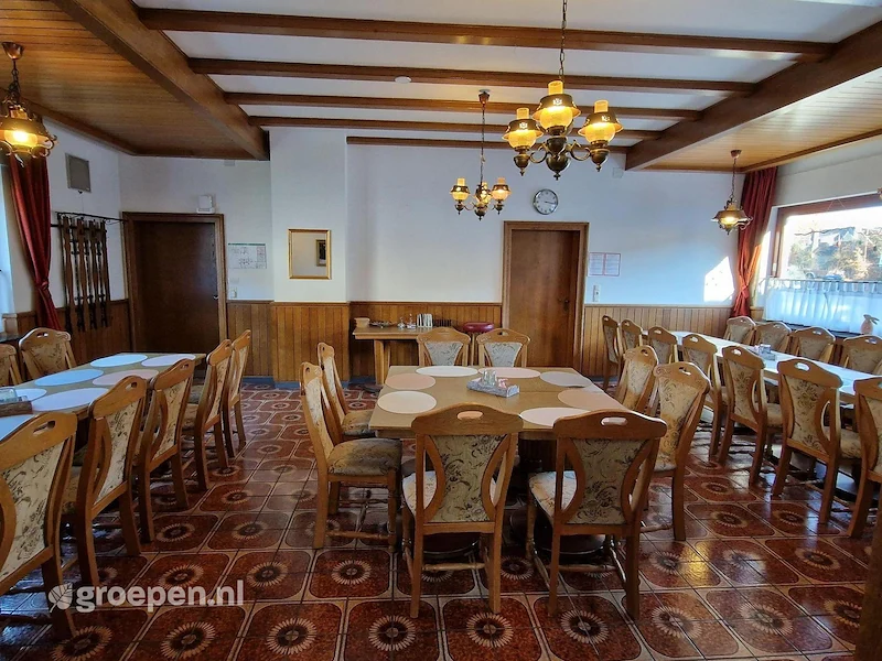 groepsaccommodatie-Duitsland-Monschau-MSH-133710.jpg, eettafels