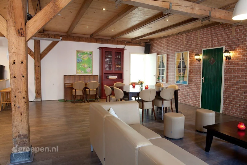 Groepsaccommodatie-Nederland-Koudekerk_aan_den_rijn-22-personen-KDK-1050-40.jpg, woonkamer Groepsaccommodatie-Nederland-Koudekerk_aan_den_rijn-22-personen-KDK-1050-40.jpg, woonkamer