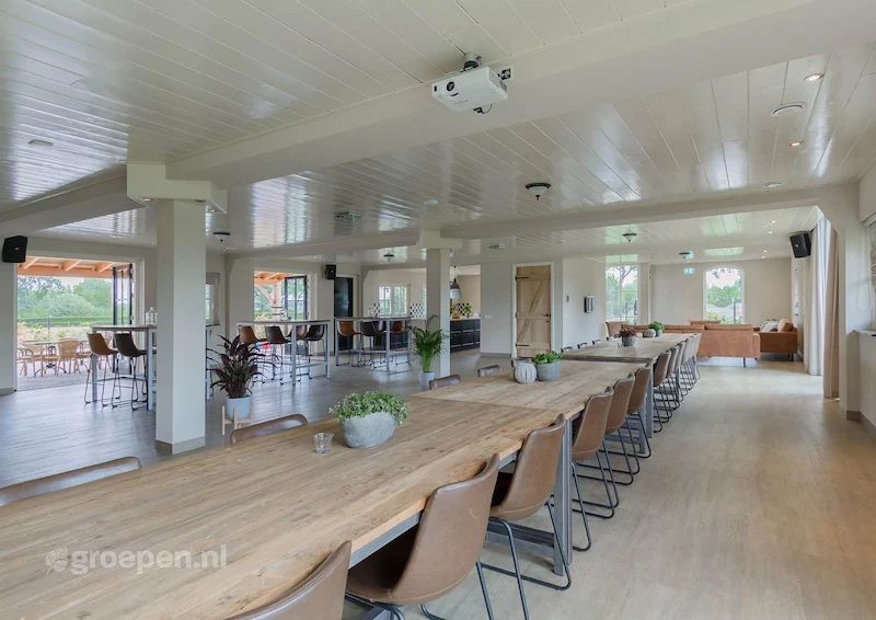 2018_07_18_Landduin_Buitenhuys_012.jpg, eettafel