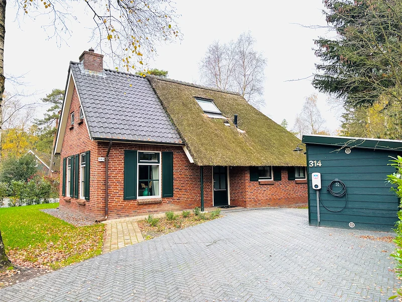 Stuifzand Wellness Outdoor Bungalow Deluxe | 6+2 in Hooghalen